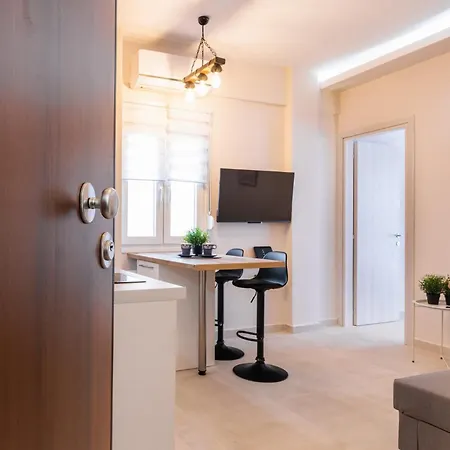Apartment F & B Collection - Flat For 5